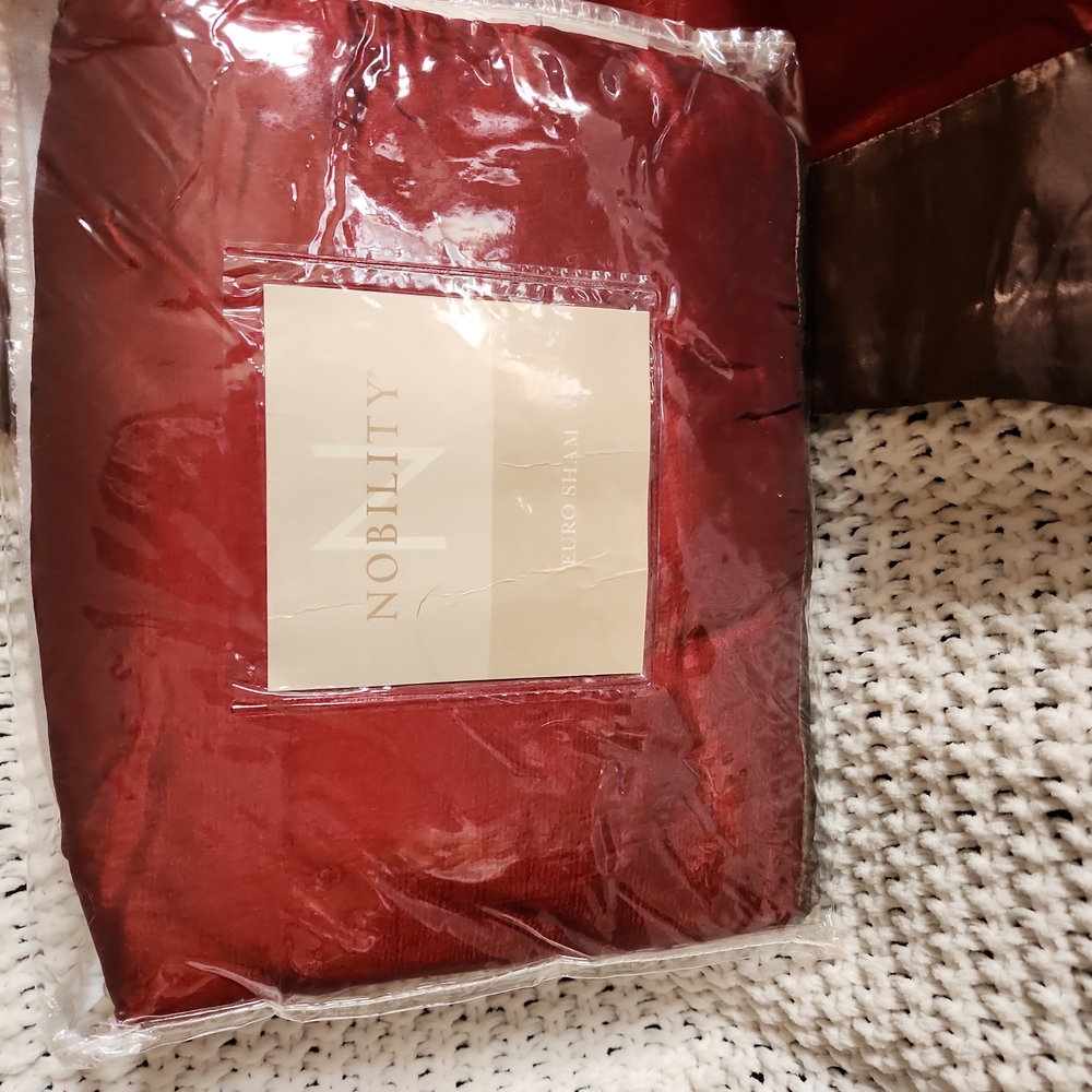 Euro Sham - Picture 2 of 4